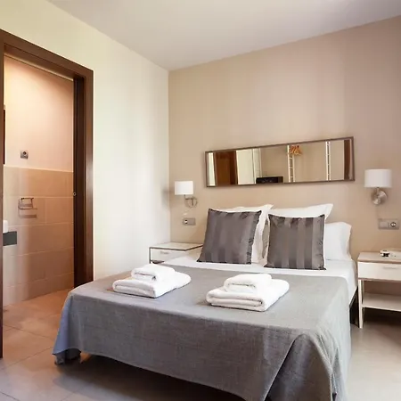 Easysleep Eixample Appartamento Barcellona