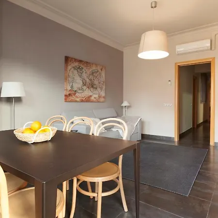 Easysleep Eixample Appartamento Barcellona