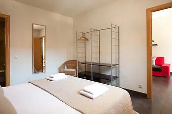 Easysleep Eixample Apartamento *