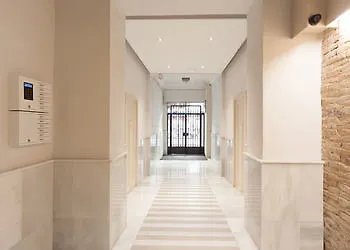 埃桑普勒易眠公寓 *