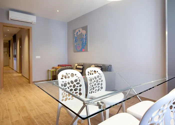 埃桑普勒易眠公寓