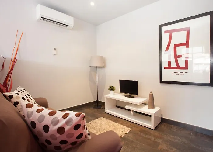 埃桑普勒易眠公寓 *