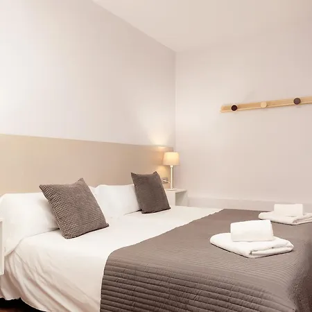 Easysleep Eixample Apartment