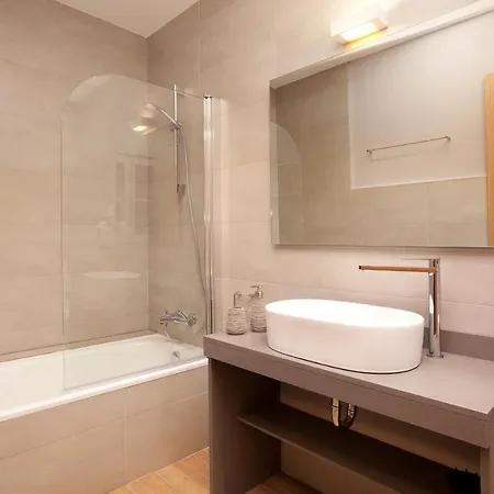 Easysleep Eixample Апартаменты *