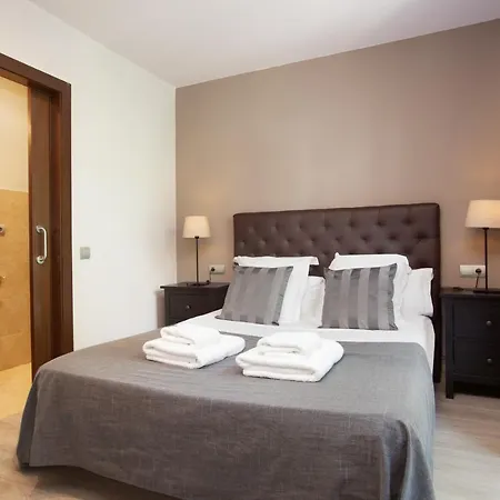 Easysleep Eixample Апартаменты Барселона